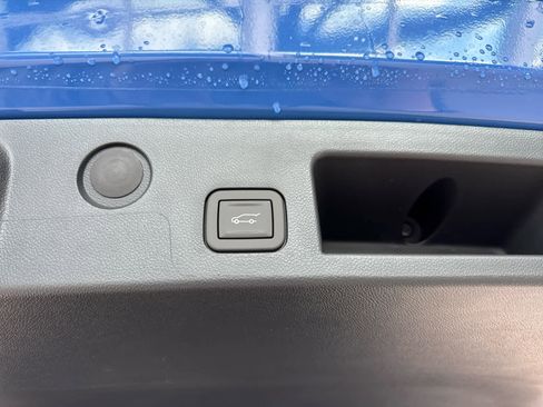 New 2026 Chevrolet Equinox ACTIV w/ Convenience Package III image 34