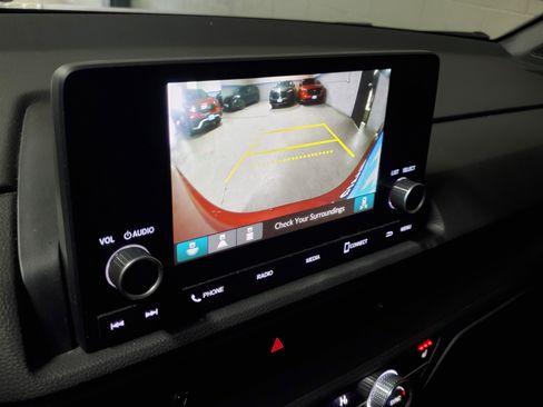 Used 2024 Honda CR-V Sport image 29