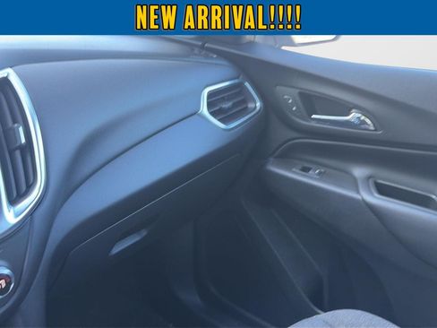 Used 2022 Chevrolet Equinox LT AWD/4WD image 28