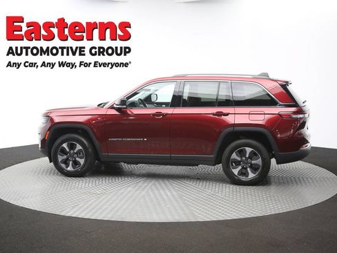 Used 2022 Jeep Grand Cherokee Limited 4xe w/ Luxury Tech Group II AWD/4WD image 65