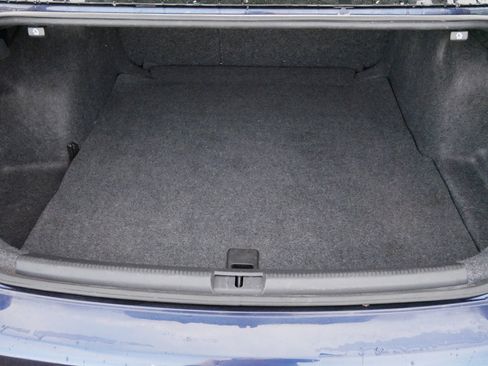 Used 2014 Volkswagen Passat 1.8T Wolfsburg Edition image 18