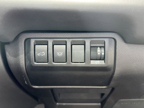 Used 2023 Subaru Ascent Touring AWD/4WD image 29