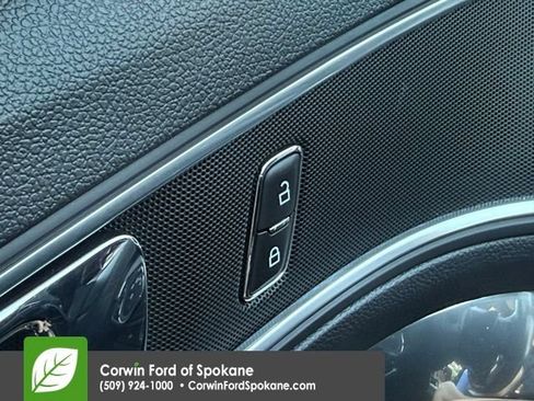 Used 2019 Ford Explorer Sport AWD/4WD image 23
