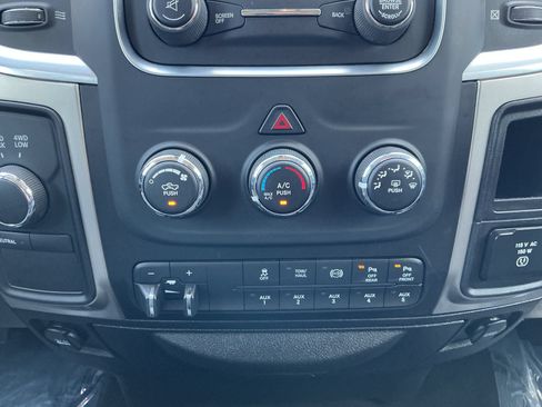 Used 2018 RAM 2500 Big Horn AWD/4WD image 21