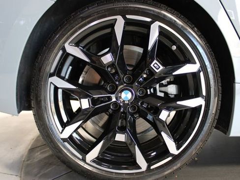 Used 2026 BMW 330i xDrive Sedan AWD/4WD image 35