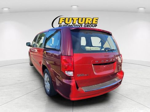 Used 2015 Dodge Grand Caravan American Value Package FWD image 4