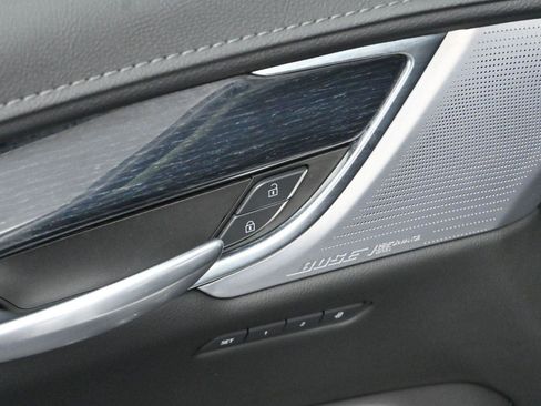 Certified 2024 Cadillac XT5 Premium Luxury w/ LPO, Floor Liner Package image 10