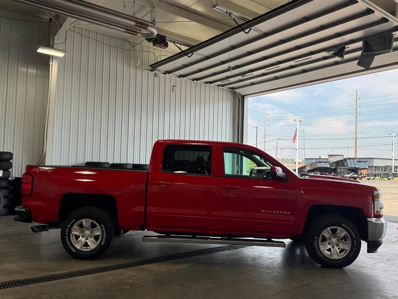 Used 2016 Chevrolet Silverado 1500 LT w/ All Star Edition AWD/4WD image 2