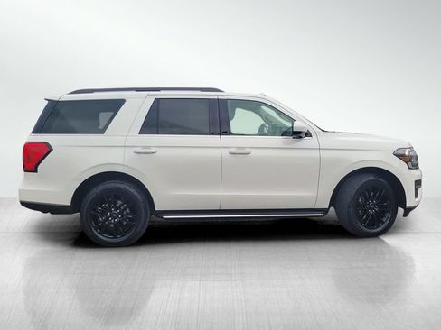 Certified 2023 Ford Expedition XLT AWD/4WD image 3