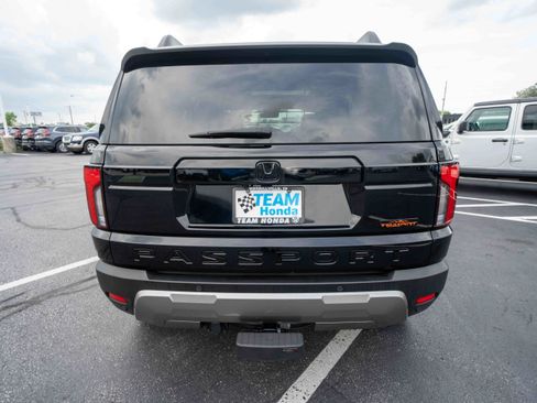 Used 2026 Honda Passport TrailSport Elite image 5