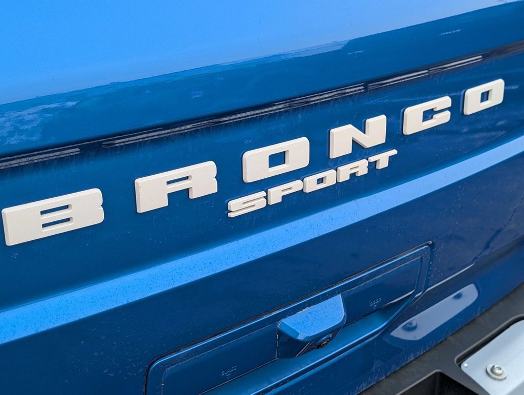 New 2025 Ford Bronco Sport Outer Banks w/ Sasquatch Outer Banks Package AWD/4WD image 14