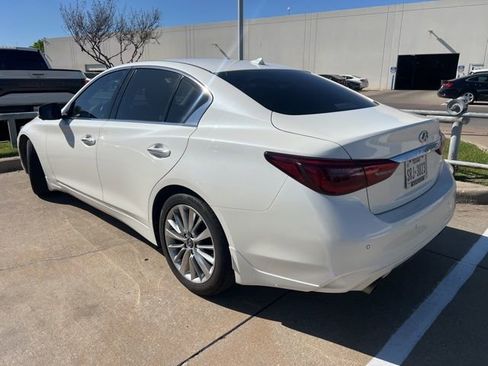 Used 2021 INFINITI Q50 Luxe image 3