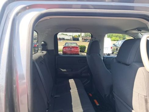 Certified 2022 Nissan Frontier S AWD/4WD image 18