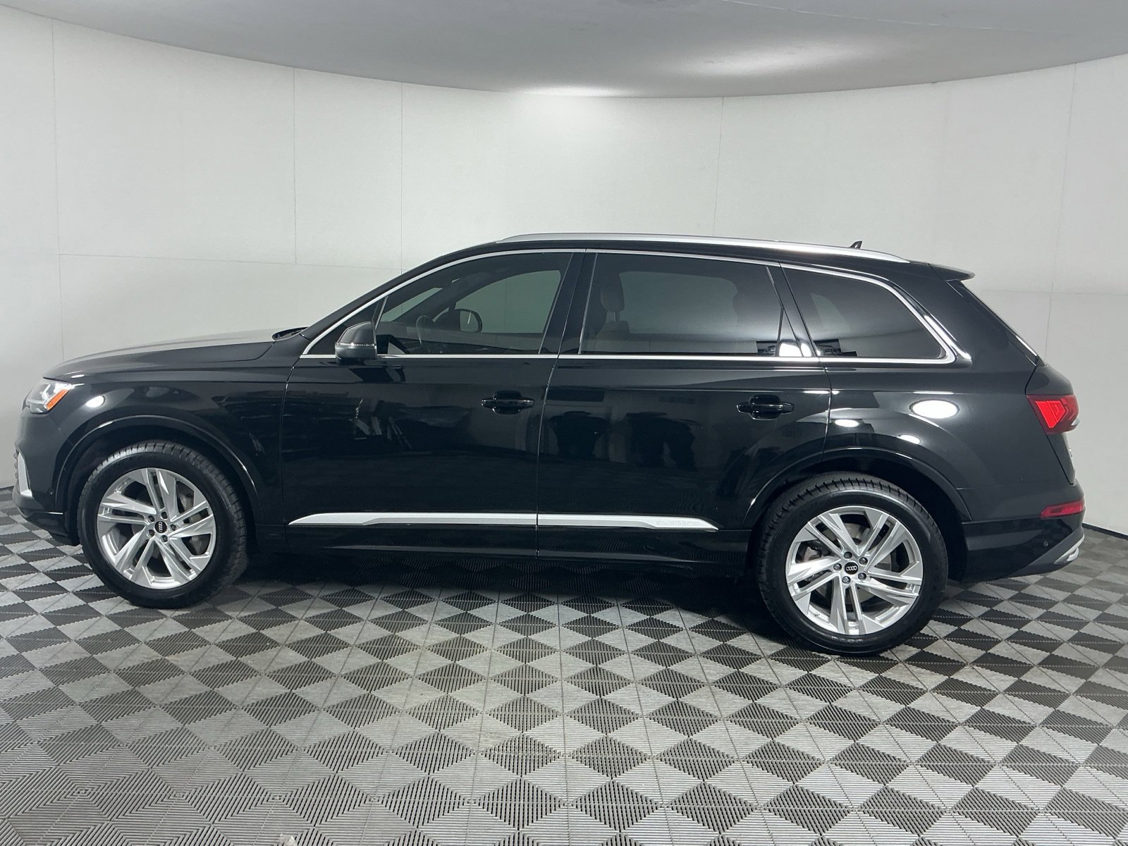 Used 2022 Audi Q7 3.0T Premium Plus AWD/4WD image 5
