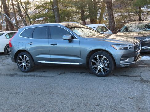 Used 2019 Volvo XC60 T5 Inscription w/ Protection Package Premier image 22