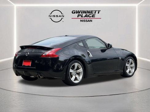 Used 2011 Nissan 370Z Touring RWD image 21
