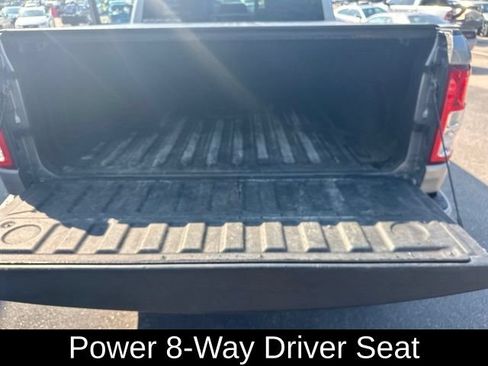 Used 2019 RAM 1500 Big Horn AWD/4WD image 19
