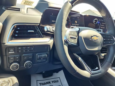 New 2026 Chevrolet Tahoe High Country AWD/4WD image 17