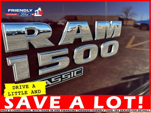 Used 2024 RAM 1500 Classic SLT image 9