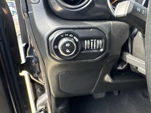 Used 2022 Jeep Gladiator Sport AWD/4WD image 20