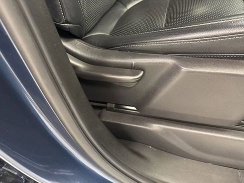 Used 2021 Chevrolet Silverado 1500 RST image 25