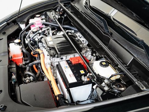 Certified 2023 Lexus RZ 450e Premium w/ Accessory Package (2T) image 36