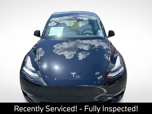 Used 2021 Tesla Model Y Performance AWD/4WD image 3