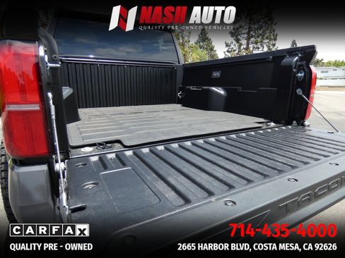 Used 2026 Toyota Tacoma SR5 AWD/4WD image 24