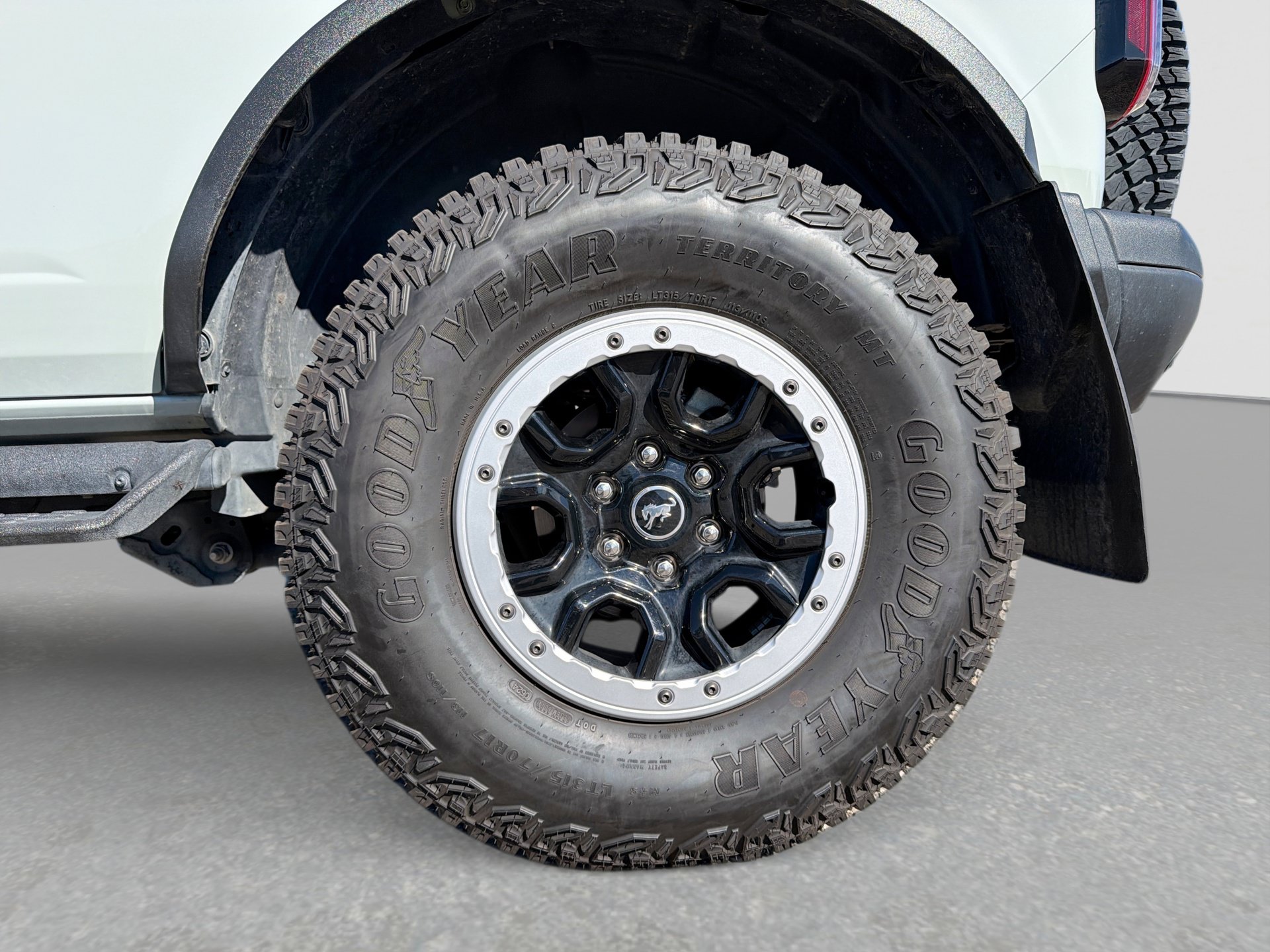 Certified 2024 Ford Bronco Badlands AWD/4WD image 17