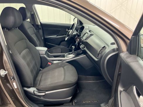 Used 2012 Kia Sportage LX w/ Navigation Pkg FWD image 21