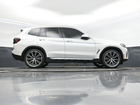 Used 2023 BMW X3 sDrive30i w/ Premium Package image 45