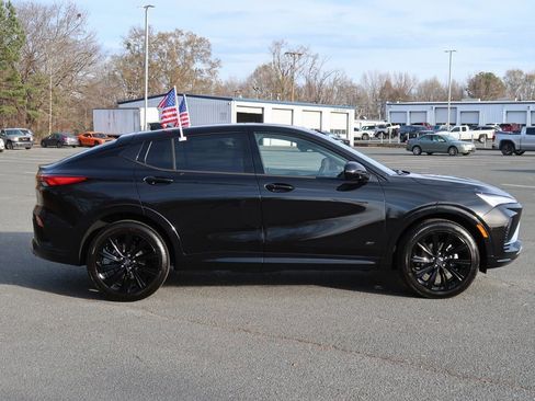 New 2026 Buick Envista Sport Touring w/ Convenience I Package image 3