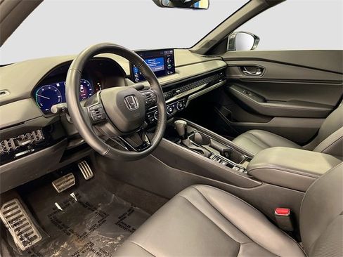 Used 2024 Honda Accord Sport image 18