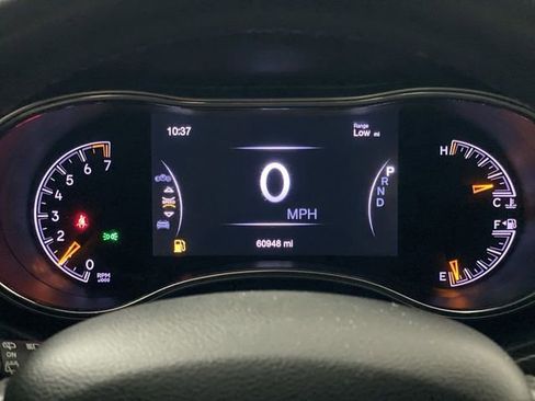 Used 2021 Jeep Grand Cherokee Laredo X AWD/4WD image 11