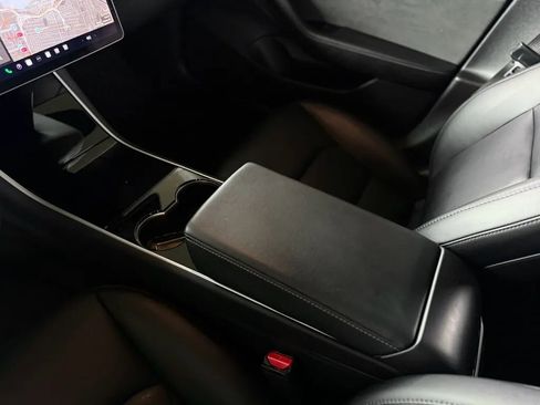 Used 2019 Tesla Model 3 Standard Range Plus image 39