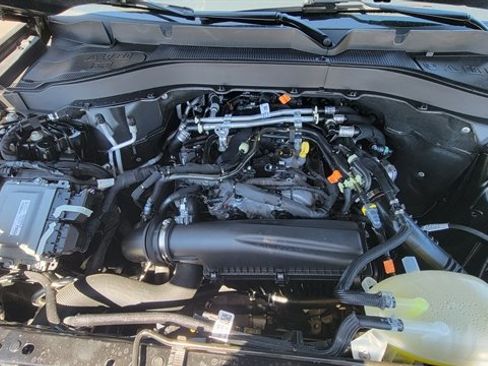 Used 2026 Ford Explorer Tremor w/ Tremor Convenience Package AWD/4WD image 14
