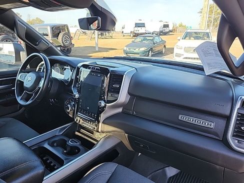 Certified 2024 RAM 1500 Big Horn image 28