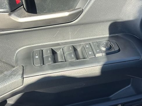 New 2026 Toyota Tacoma TRD Off-Road AWD/4WD image 13