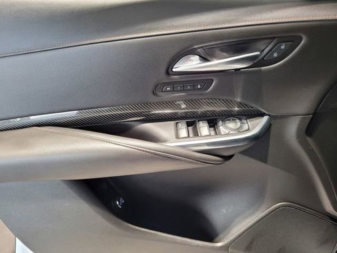 Used 2019 Cadillac XT4 Sport w/ Cold Weather Package image 18