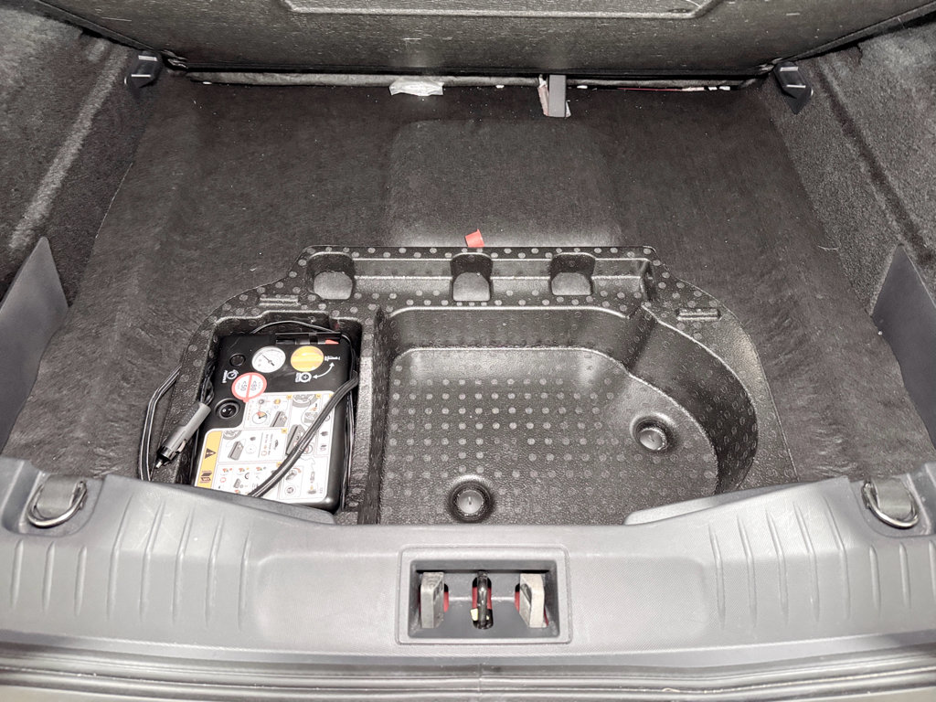 Used 2023 Ford Mustang Mach-E Premium AWD/4WD image 28