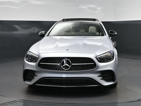 Used 2023 Mercedes-Benz E 350 Sedan image 10