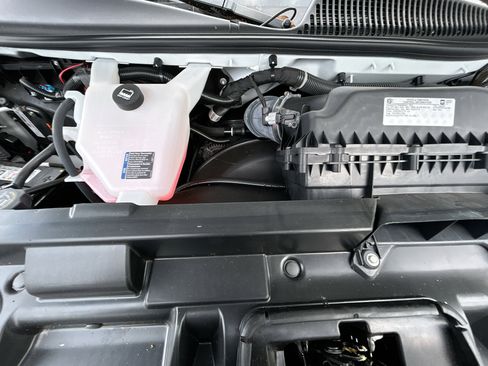 New 2025 GMC Savana 2500 w/ Driver Convenience Package image 29