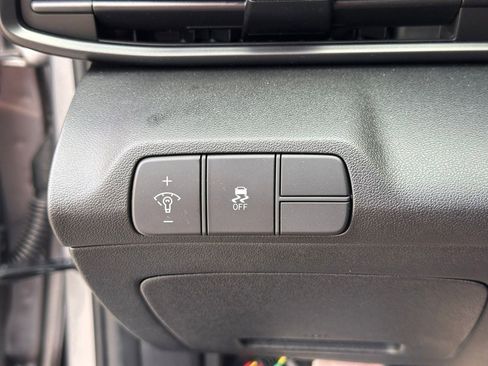 Certified 2026 Hyundai Elantra Sport image 26