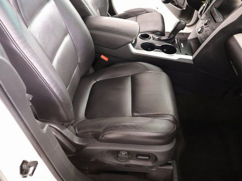 Used 2015 Ford Explorer XLT w/ Equipment Group 202B image 15