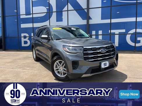 Used 2026 Ford Explorer Active RWD image 1