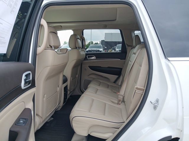 Used 2021 Jeep Grand Cherokee Summit AWD/4WD image 22