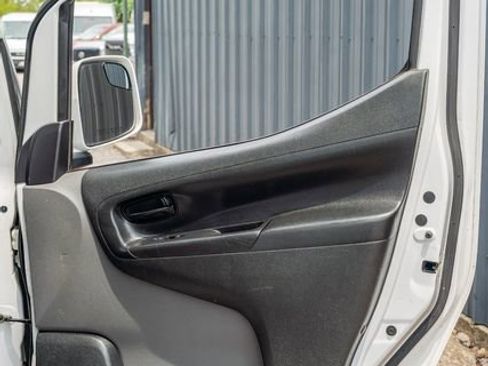 Used 2021 Nissan NV200 SV image 37