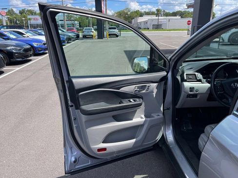 Used 2021 Honda Pilot Special Edition image 24