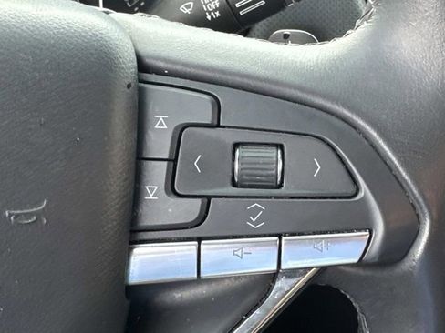 Used 2023 Cadillac XT6 Luxury FWD image 29