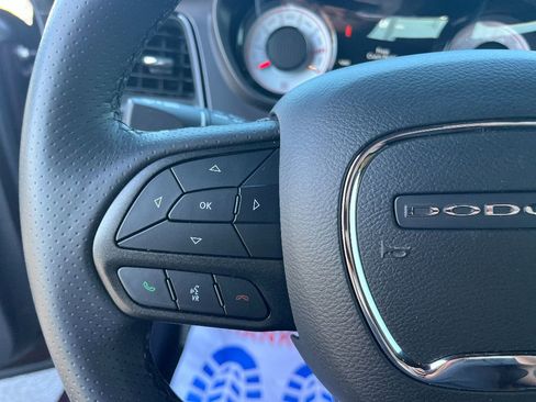 Used 2020 Dodge Challenger R/T Scat Pack w/ Shaker Package image 32